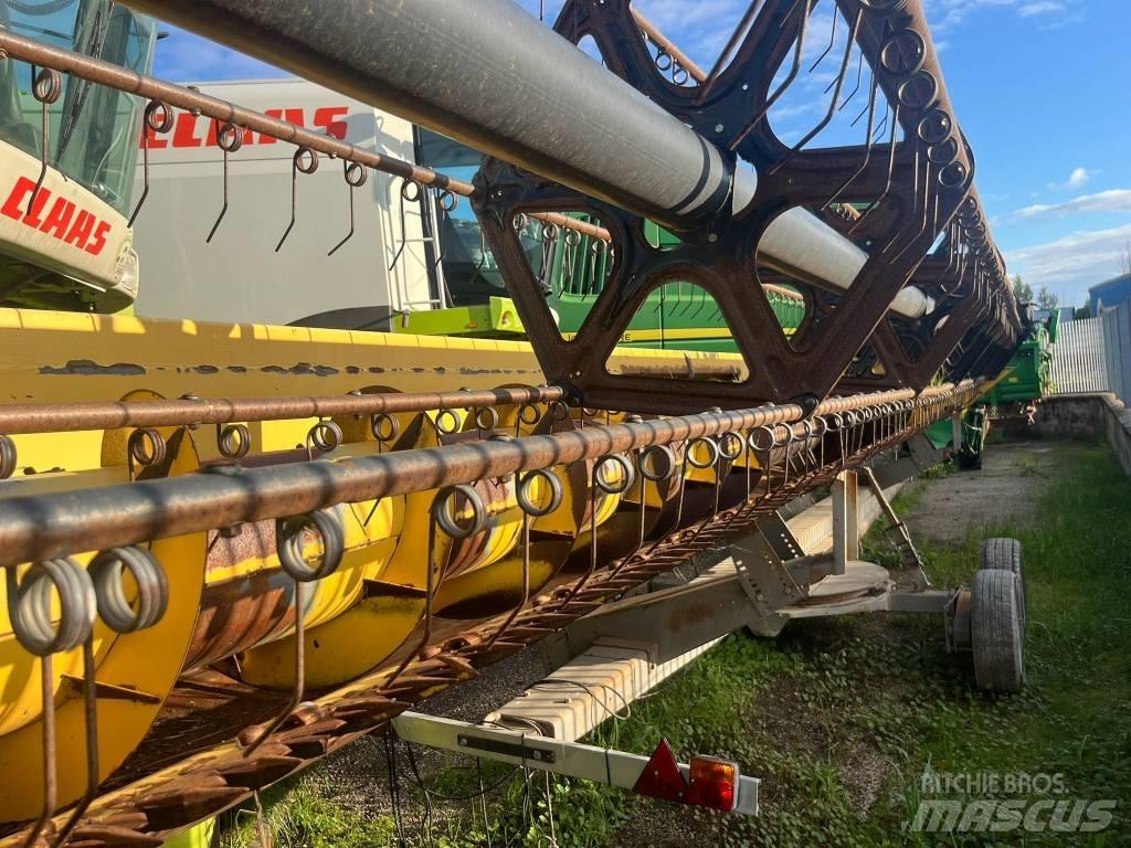 New Holland Tipo 30 Combine harvester heads
