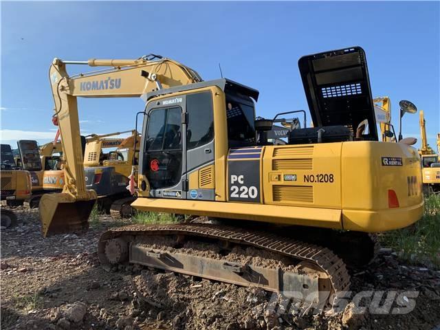Komatsu PC 220-8 Crawler excavators