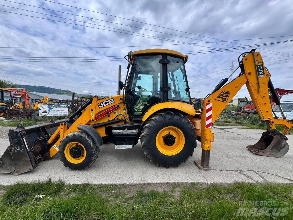 JCB 3CX Backhoe