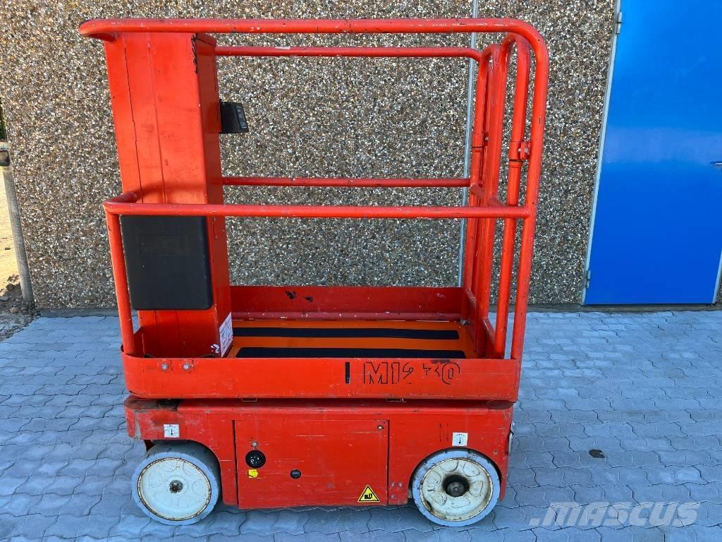 Snorkel TM 12 Used Personnel lifts and access elevators