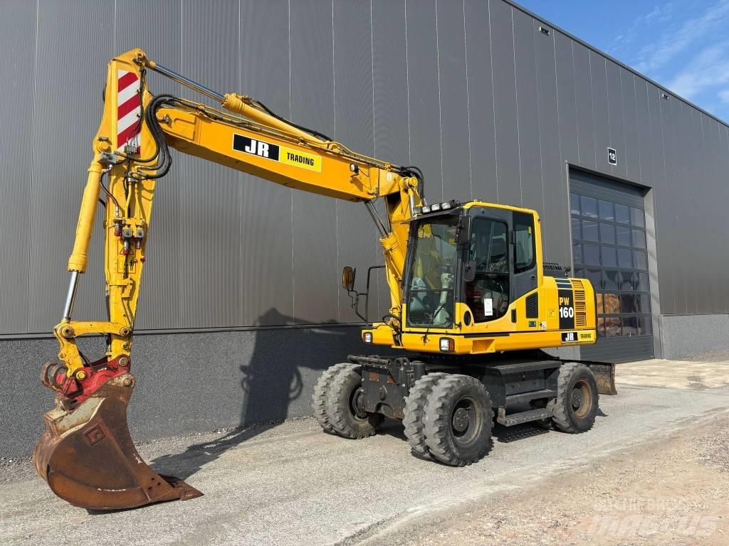 Komatsu PW 160 Wheeled excavators