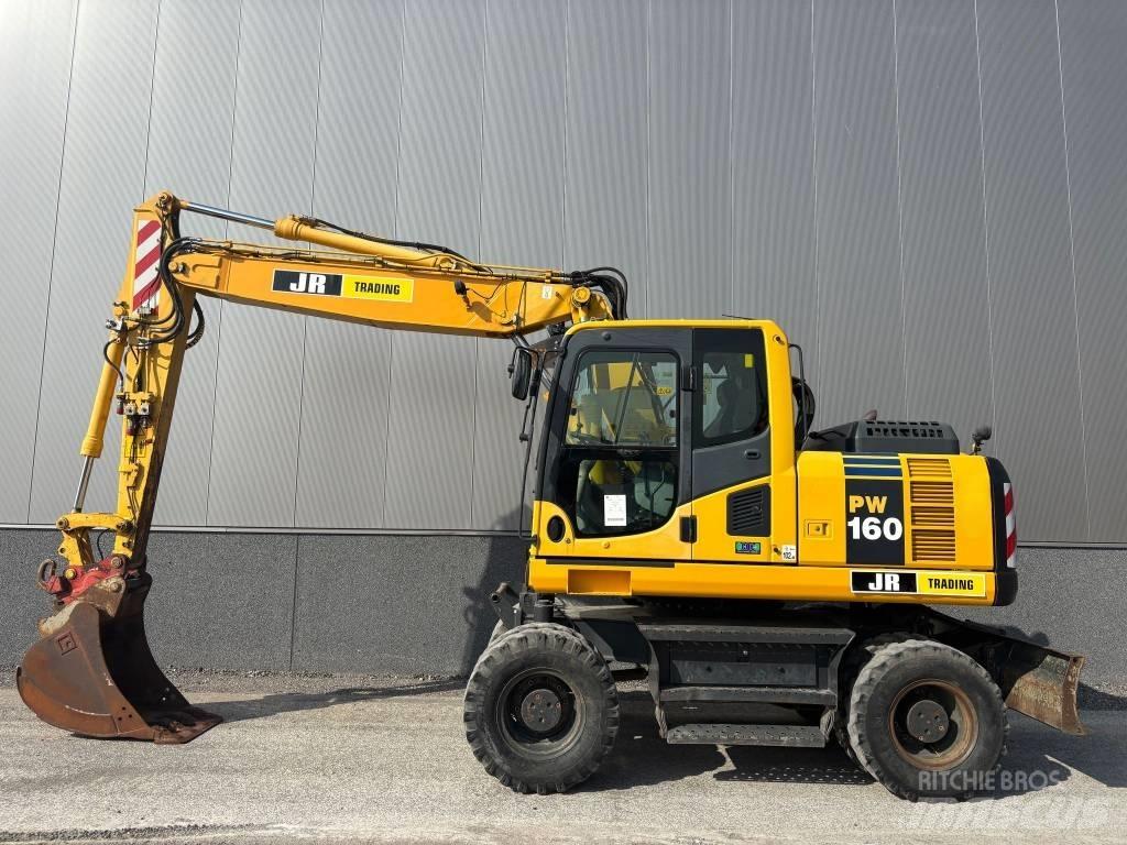 Komatsu PW 160 Wheeled excavators
