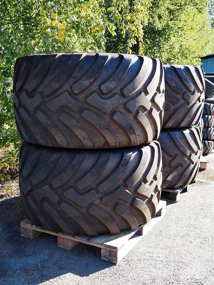 Alliance 885 Tyres, wheels and rims