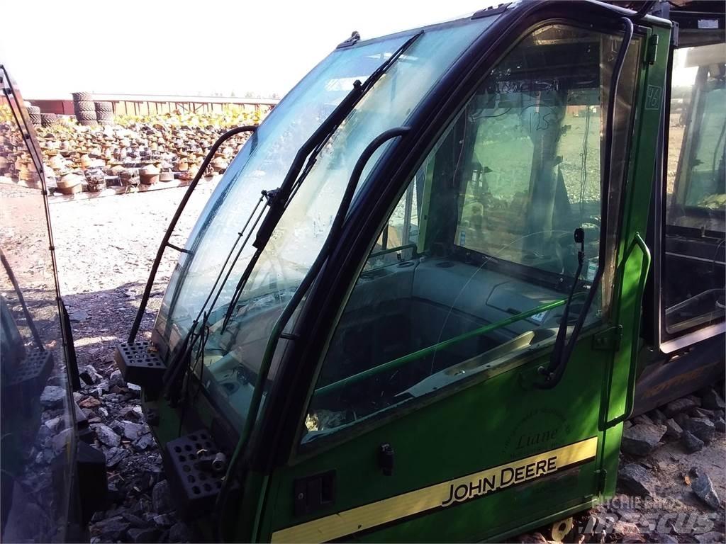 John Deere 1070d Cabins and interior