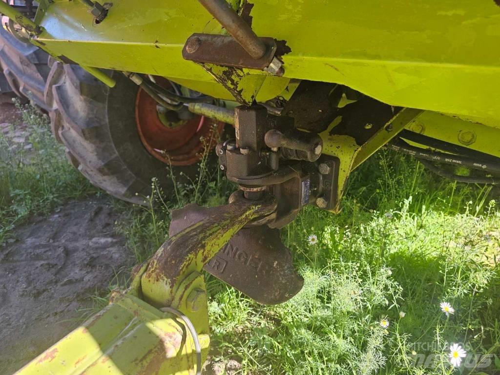 CLAAS Lexion 460 Combine harvesters