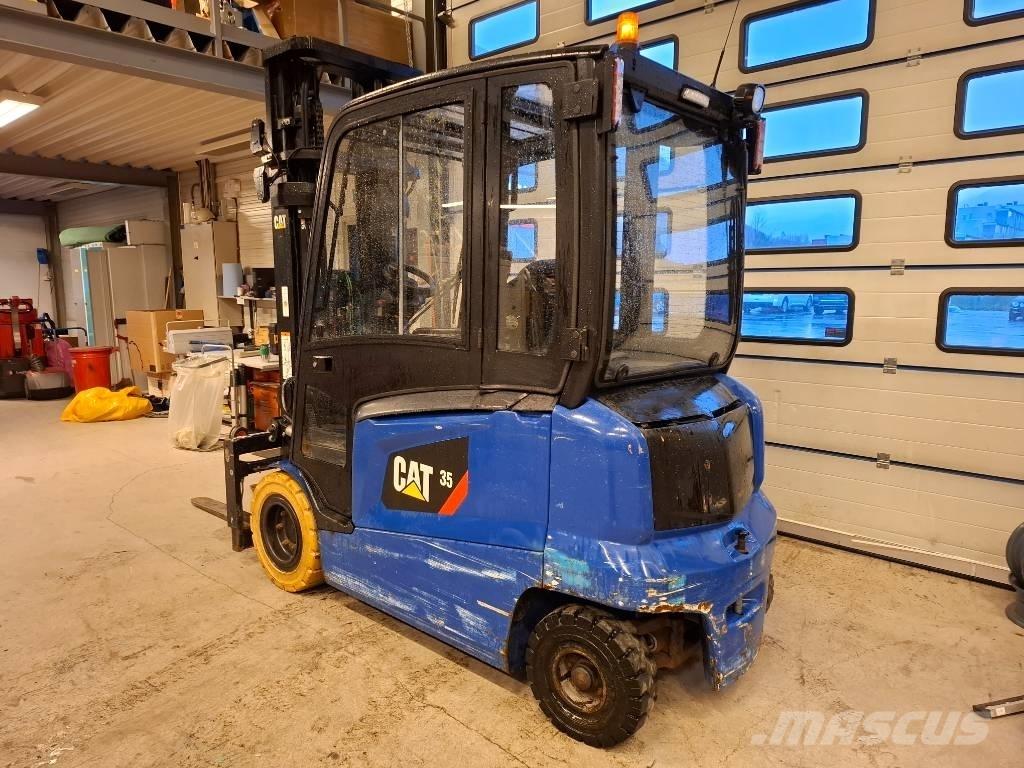 CAT EP35N Electric forklift trucks