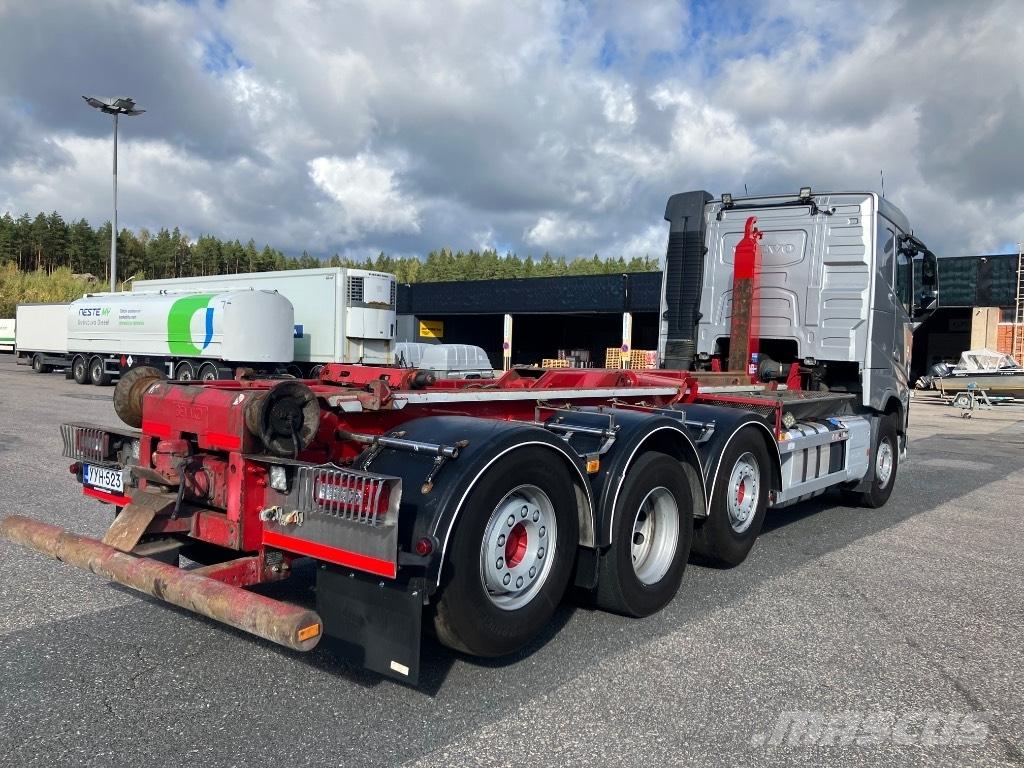 Volvo FH 500 Hook lift trucks