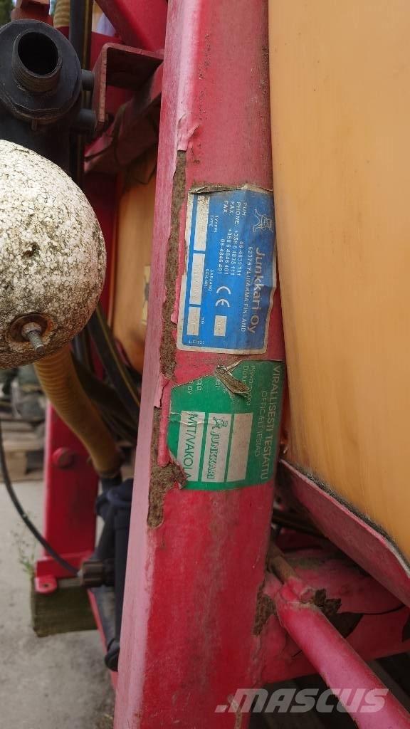Junkkari 87900 Mounted sprayers