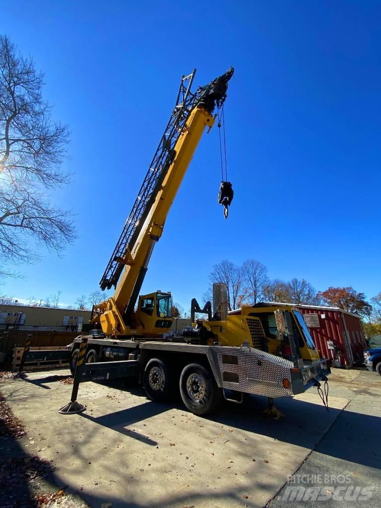 Grove TMS 700 E Truck mounted cranes