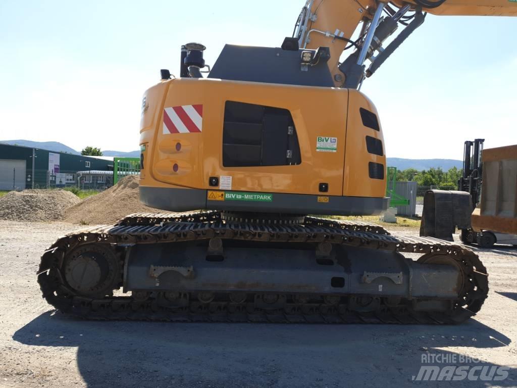 Liebherr R 926 Crawler excavators