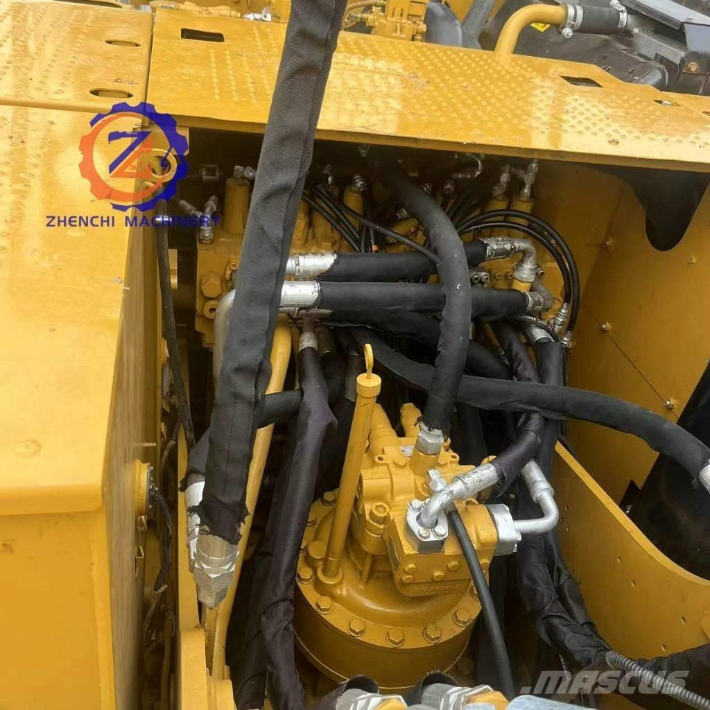 CAT 320 D2 Crawler excavators