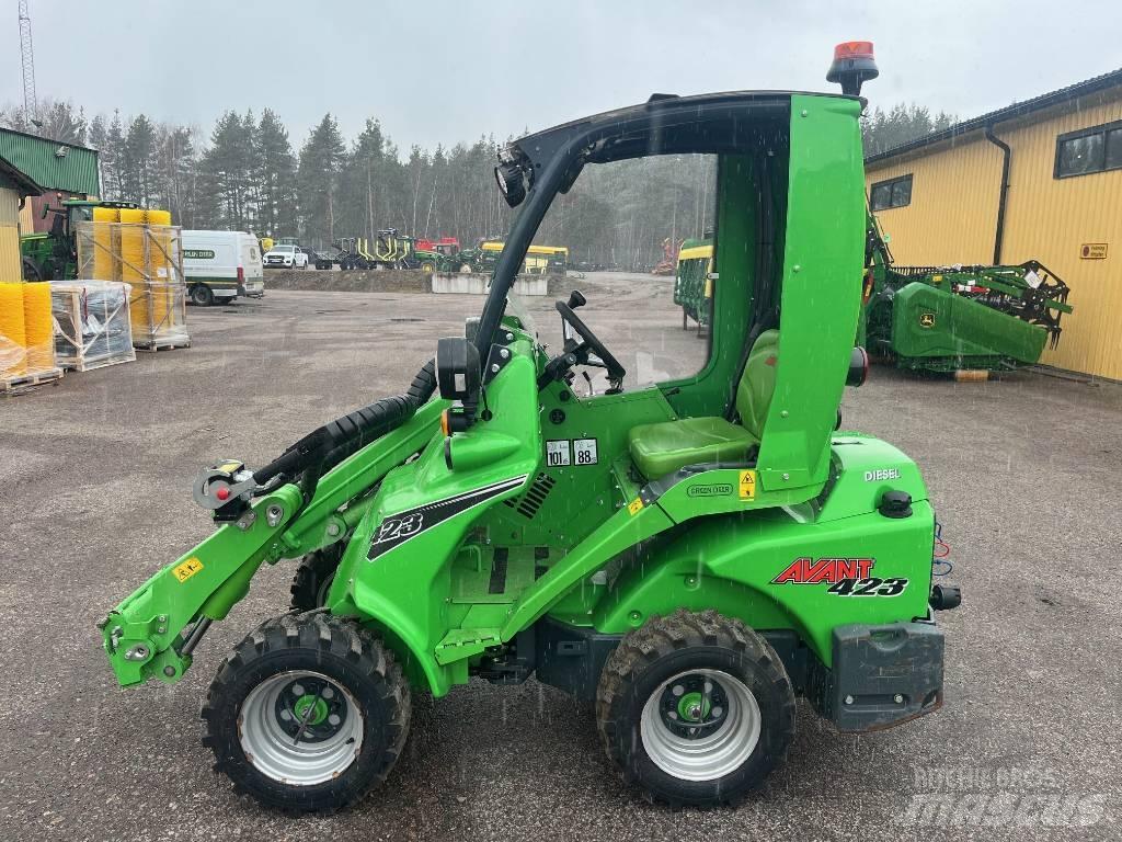 Avant 423 Multi-purpose loaders