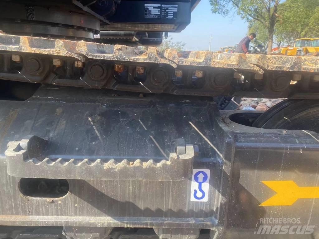 Volvo EC140DL Crawler excavators