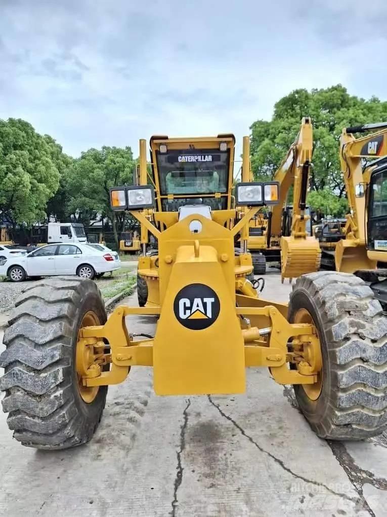 CAT 140H Graders