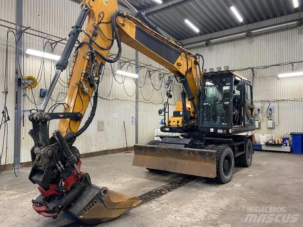 Hyundai HW160 Wheeled excavators