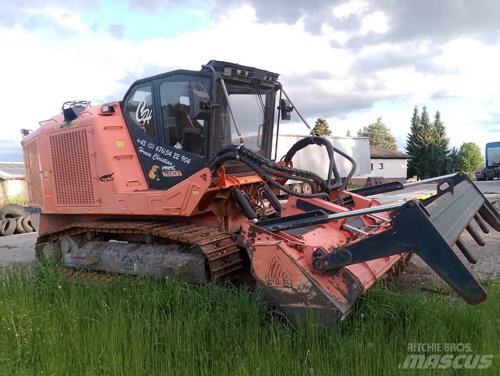 Prime Tech P 475 Forestry tractors