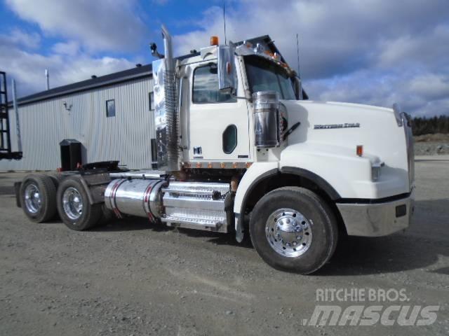 Western Star 4900 SA Prime Movers