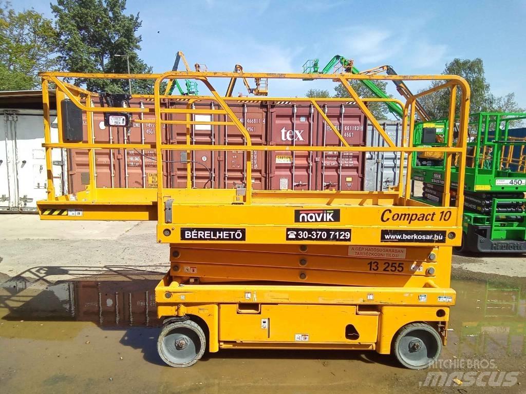 Haulotte Compact 10 Scissor lifts