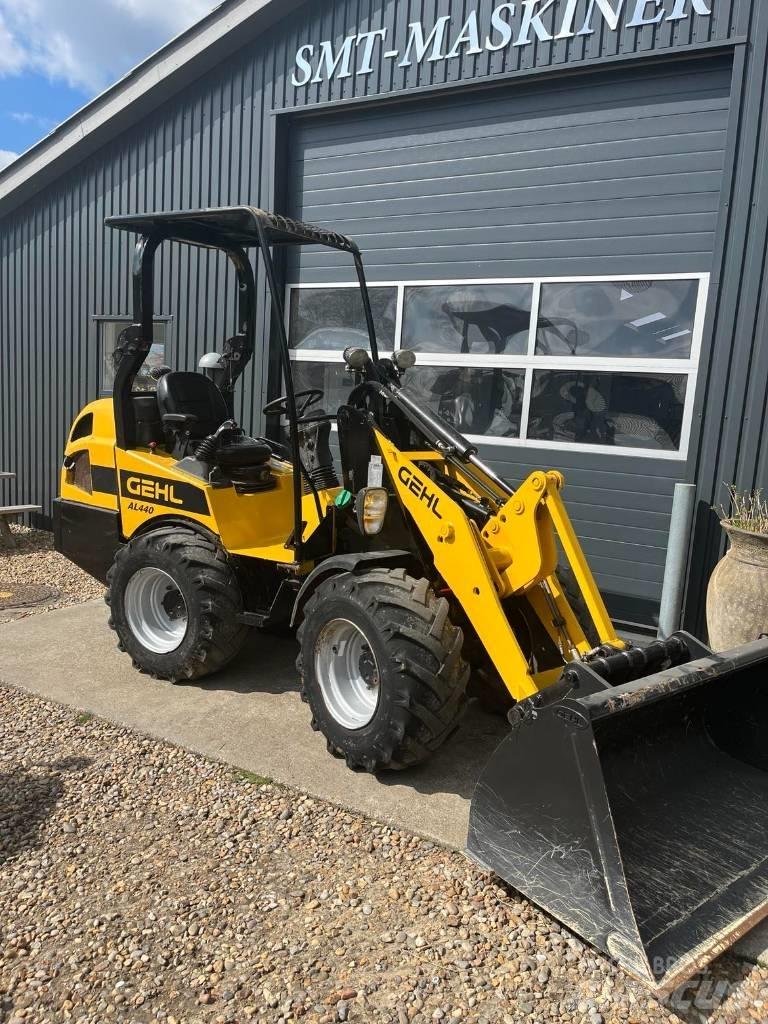 Gehl AL 440 Mini loaders