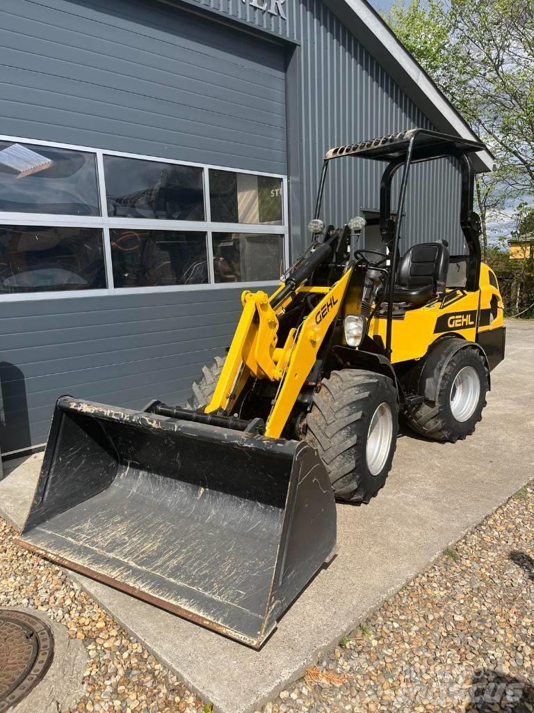 Gehl AL 440 Mini loaders