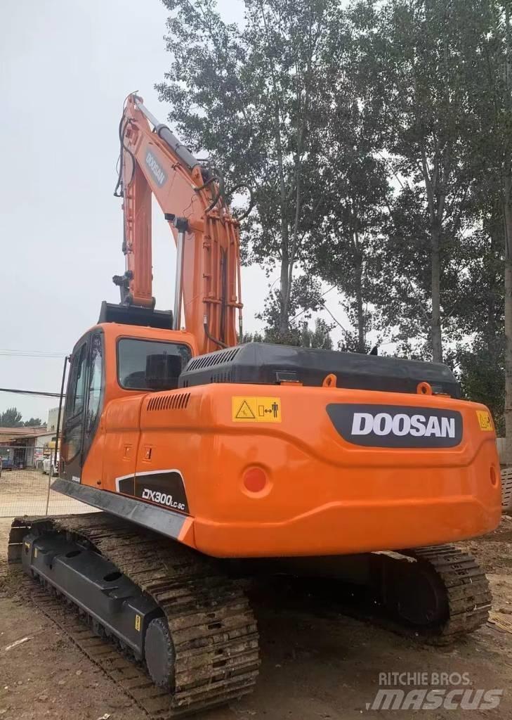Doosan DX300LC-9C Crawler excavators