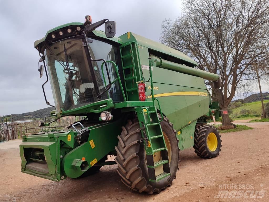 John Deere W 440 Combine harvesters