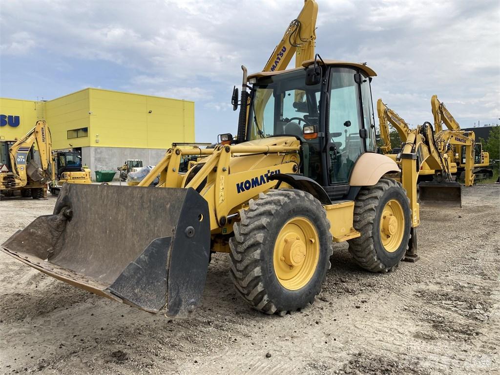 Komatsu WB93S-5E0 Backhoe