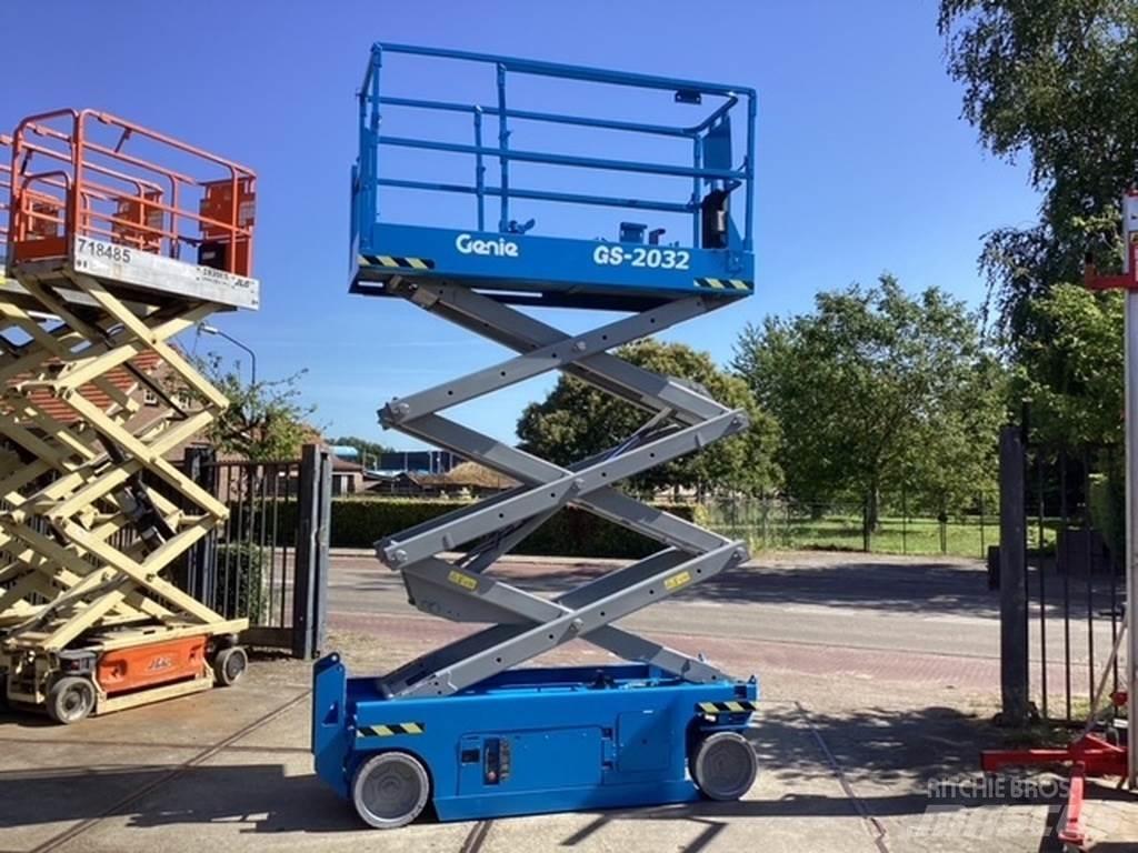 Genie GS2032 Scissor lifts