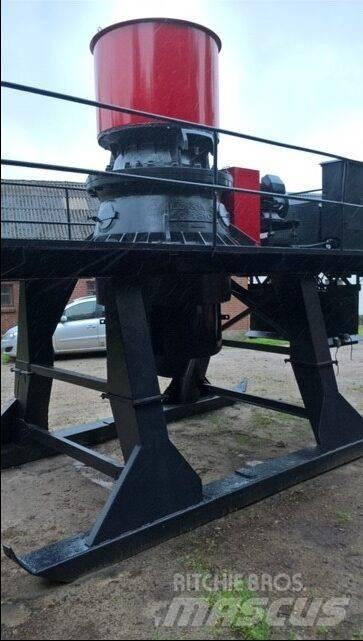 Lokomo G-1810 Crushers