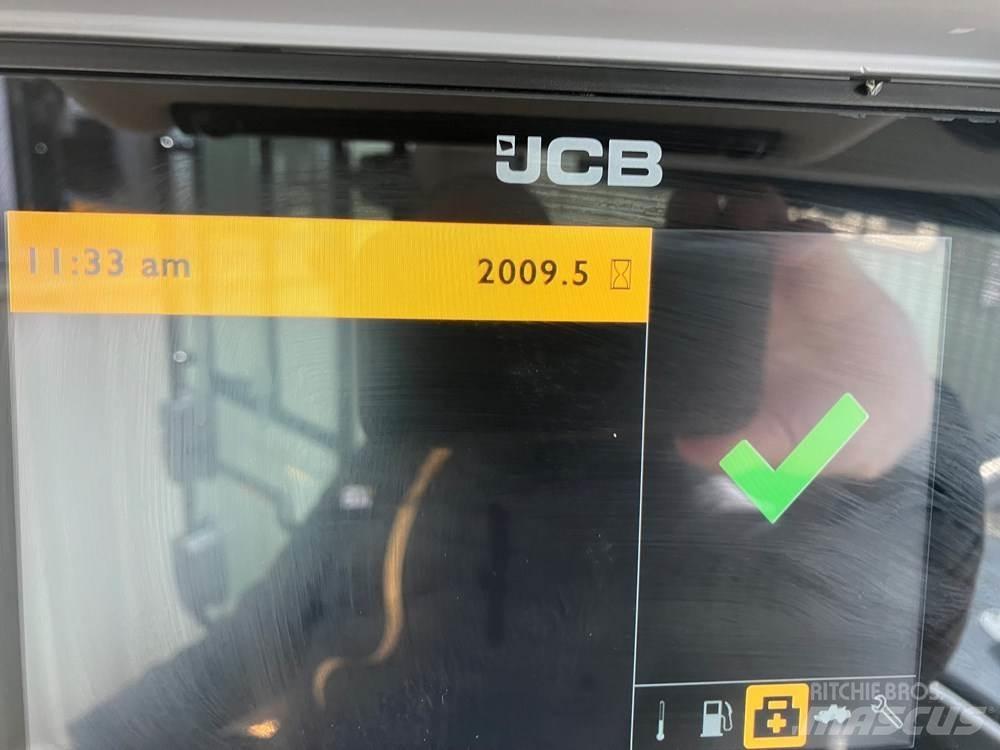 JCB 411 Wheel loaders