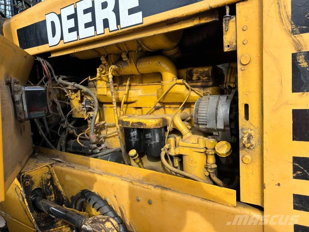 John Deere 640 D Skidders