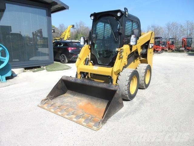 CAT 226 D Skid steer loaders