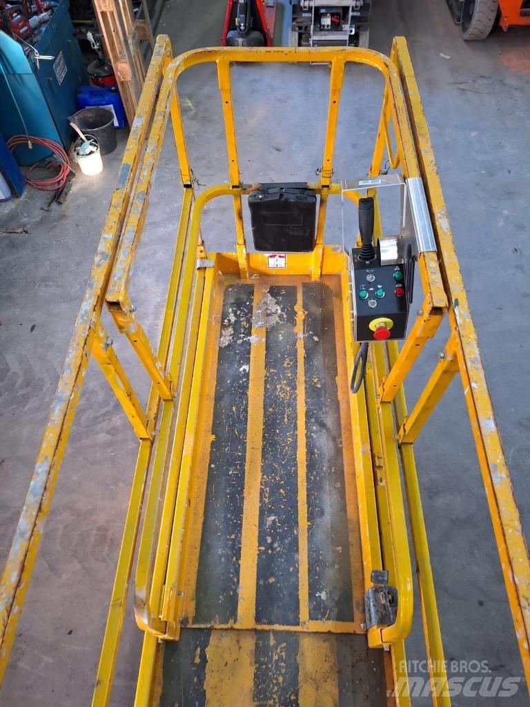 Haulotte Compact 8 Scissor lifts