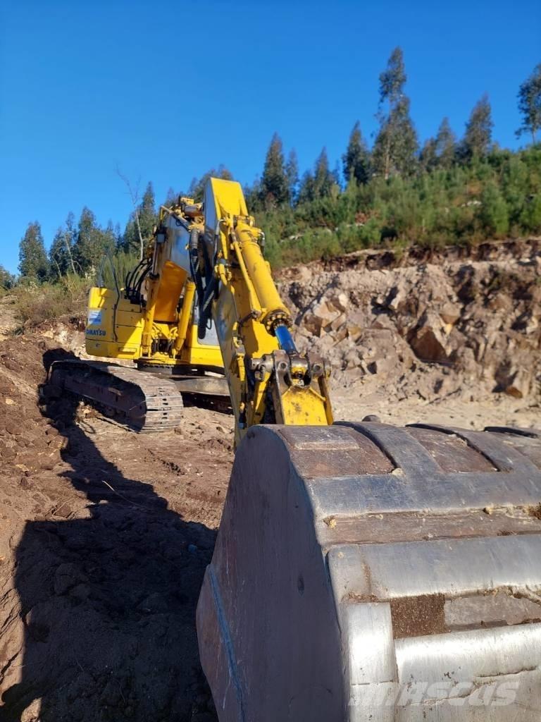 Komatsu PC 228 LC-3 Crawler excavators