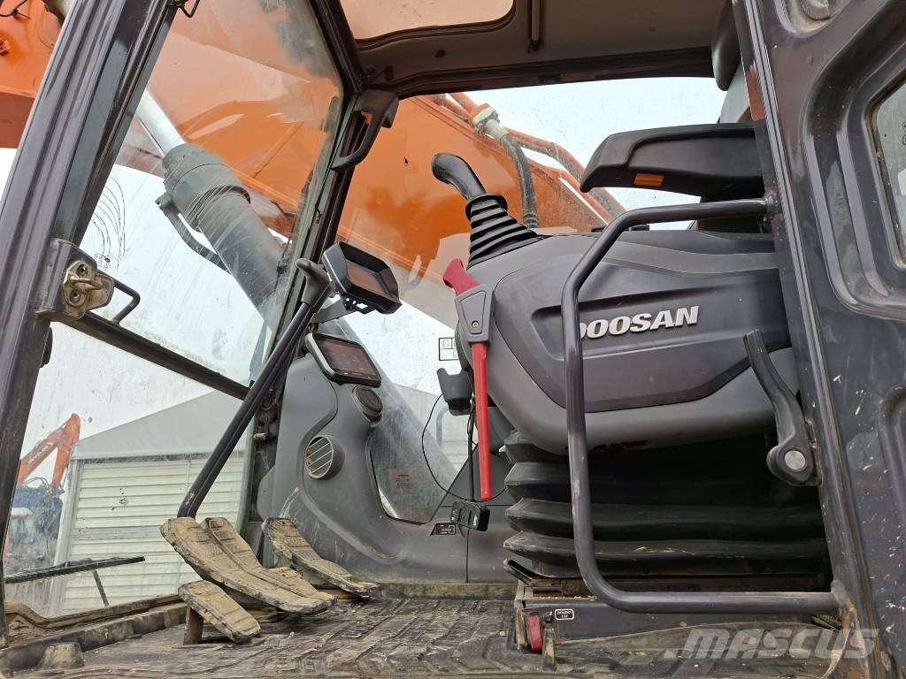 Doosan DX380LC-7 Crawler excavators