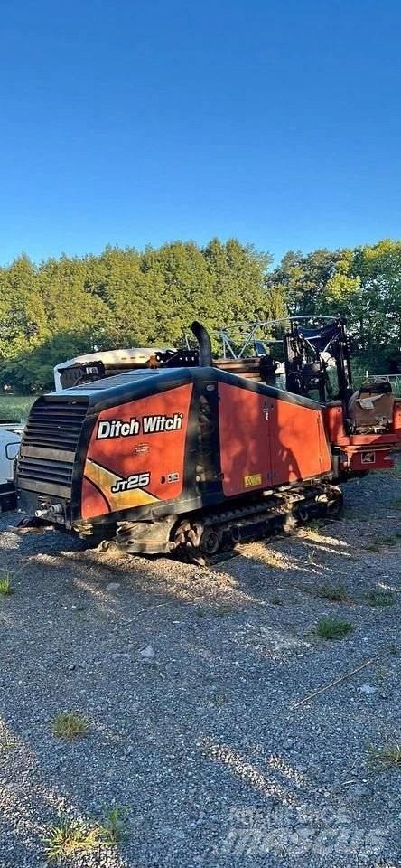 Ditch Witch jt25 Horizontal drilling rigs