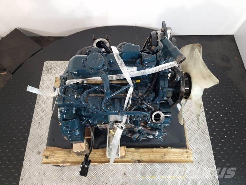 Kubota D1005 Engines