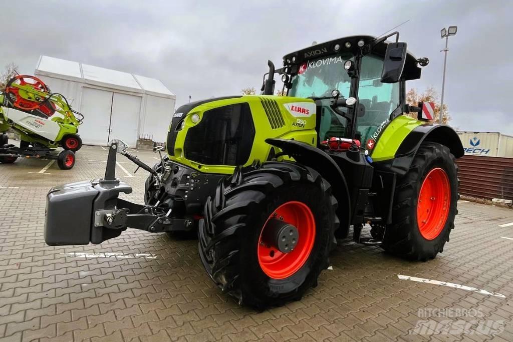 CLAAS Axion 850 Tractors