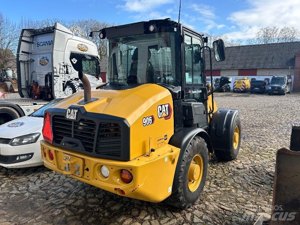 CAT 906 Wheel loaders