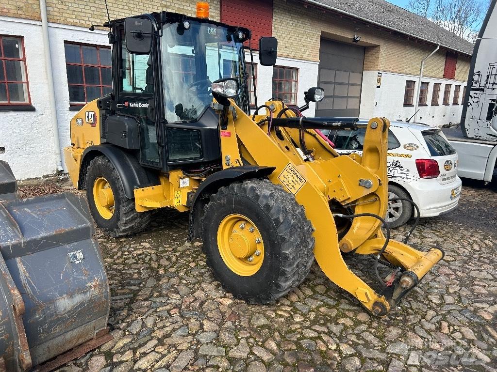 CAT 906 Wheel loaders