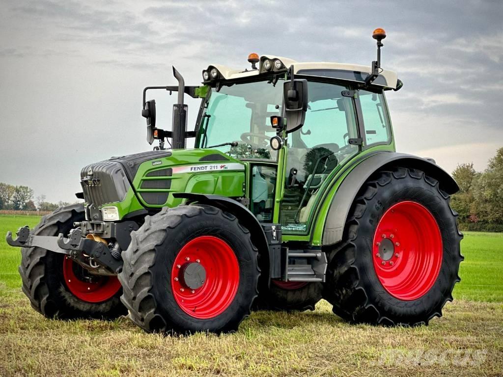 Fendt 211S Vario Tractors