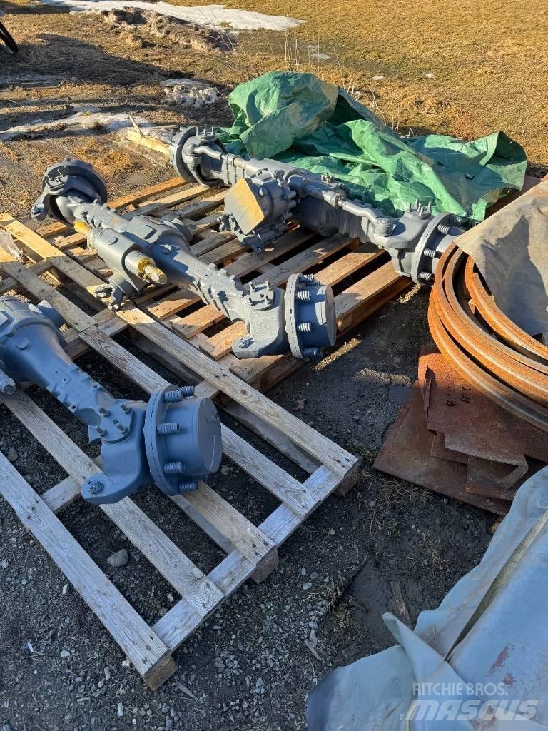 Spicer Dana 211 / 221 Axles