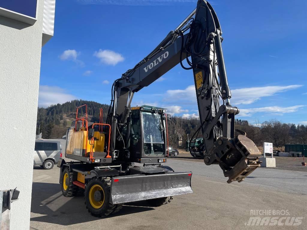 Volvo EW160E Wheeled excavators