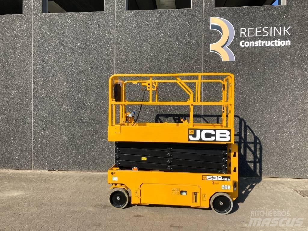 JCB S 3246 E Scissor lifts