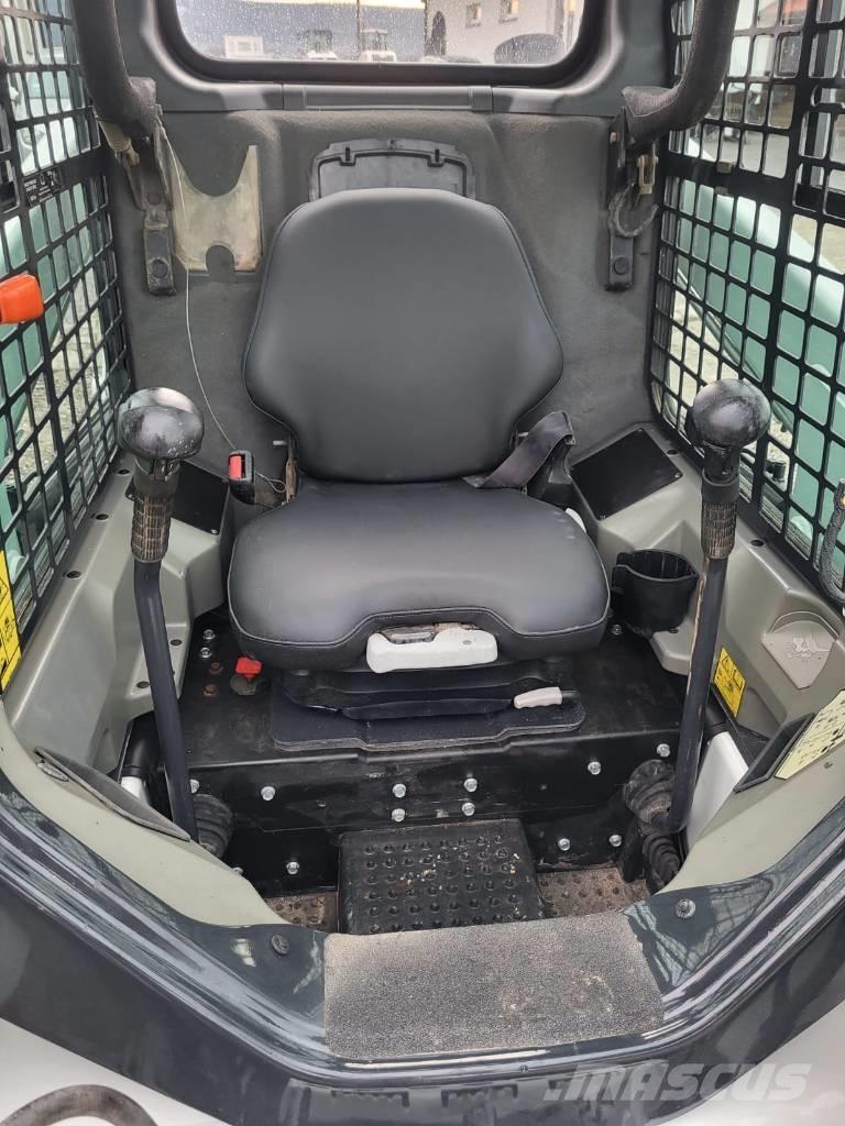 Bobcat S 450 Skid steer loaders