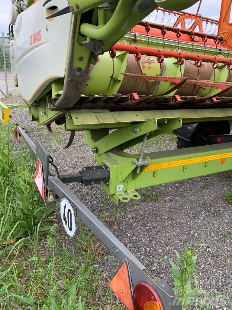 CLAAS C 900 Combine harvester heads
