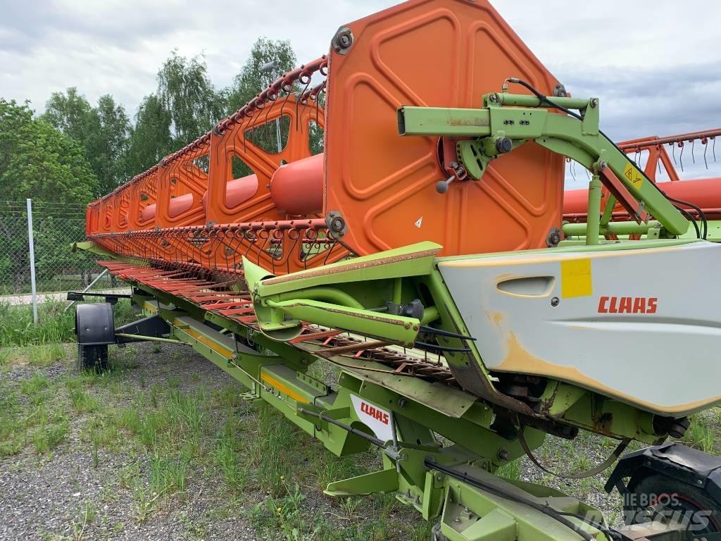 CLAAS C 900 Combine harvester heads
