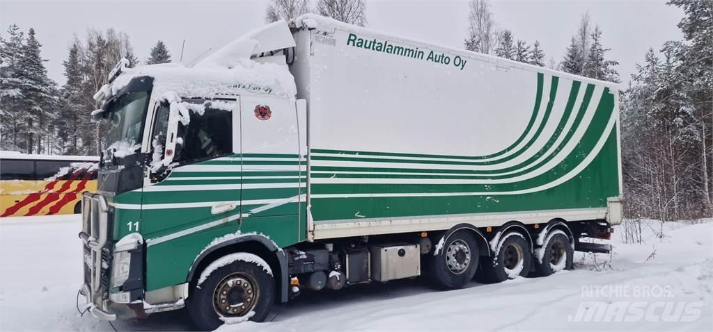 Volvo FH13 Wood chip trucks