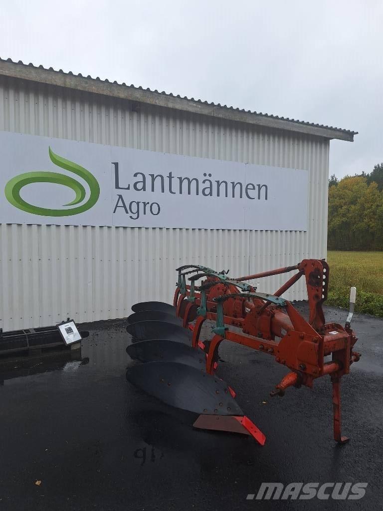 Kverneland W2 Ploughs