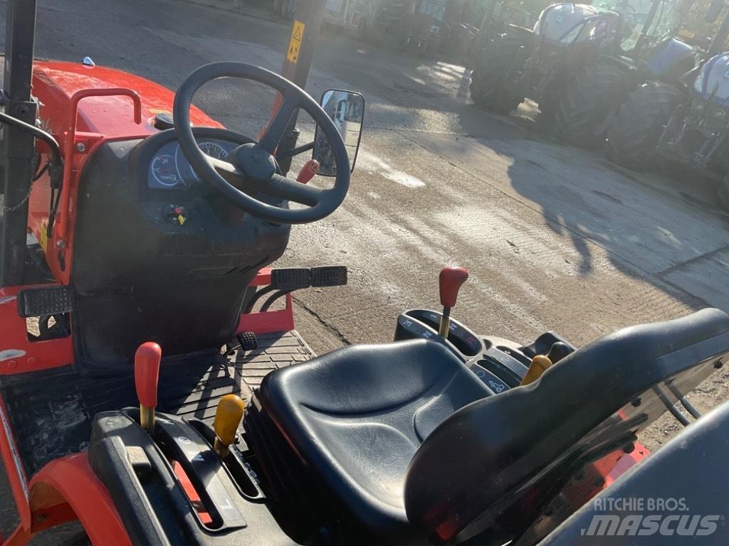 Kubota B 1241 Tractors